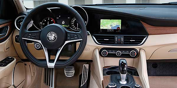 alfa-romeo-giulia-interior