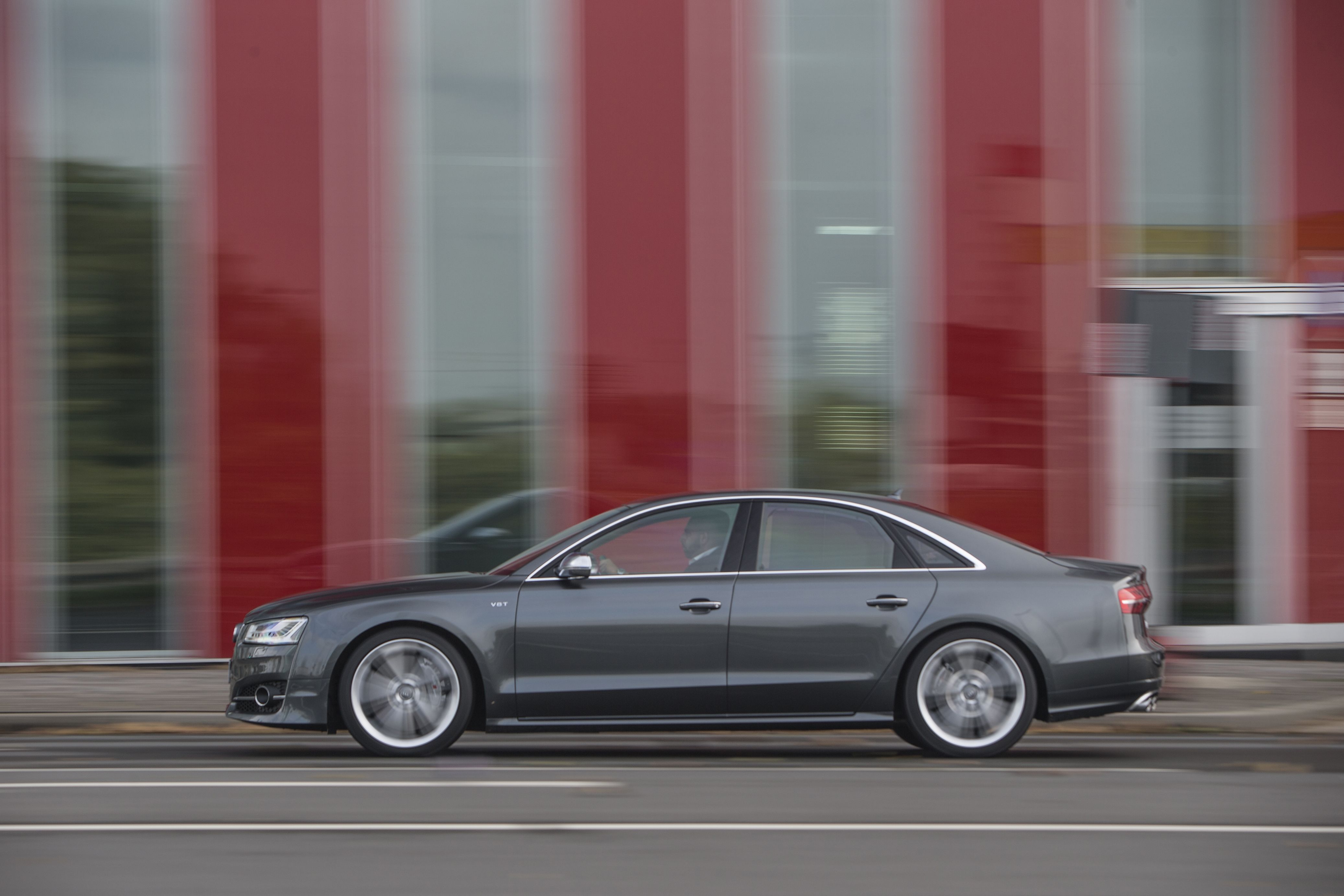 audi-a8-2013-3