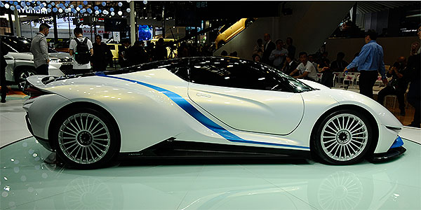 BAIC-Airfox-7-lateral
