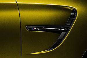 BMW_M4_coupe_concept_detalle_branquia_logo