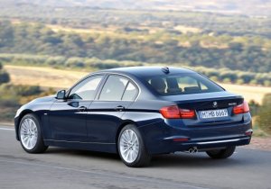 bmw-serie-3-berlina-1610-3