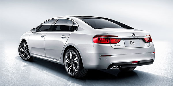 Citroen-C6-trasera