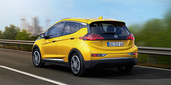Opel-Ampera-e_trasera