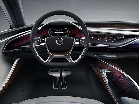 opel-monza-interior