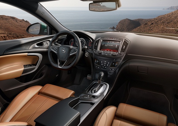 Nuevo_Opel_Insignia_2