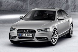AUDI A4 Sedan