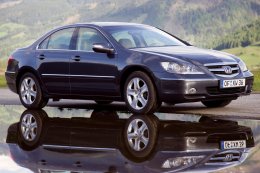HONDA Legend 3.5 V6 VTEC Base