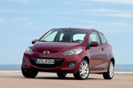 MAZDA Mazda2 3p
