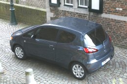MITSUBISHI Colt 3p