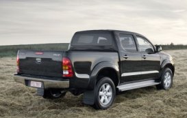 TOYOTA Hilux Cabina Doble 2.5 D-4D 144 GX
