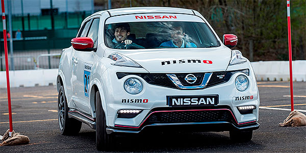 David-Silva-en-Nissan-Juke-Nismo-RS