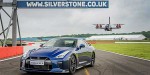 Nissan GT-R 2017 contra su hermano mellizo, ¡el GT-R Drone!