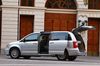 lancia-voyager-set-0711