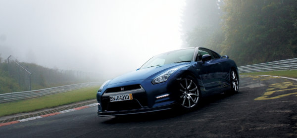 nissan-gt-r-2013