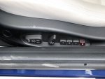 Los asientos del conductor son eléctricos con 3 memorias