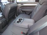 Sorento-4x2-2011-32