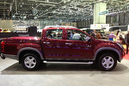 Isuzu D-Max Crew