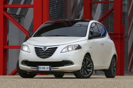 Lancia Ypsilon 2013