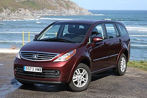 El crossover de 7 plazas Tata Aria 4x4 baja su precio