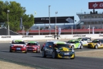 Mini Challenge: los Minis corrieron en un gran ambiente retro en el circuito del Jarama