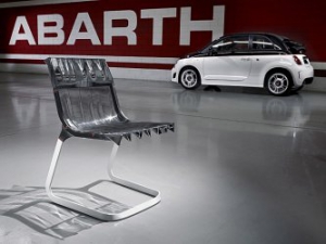 Abarth Chair: una silla única con la marca del Escorpión