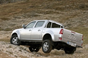 Acuerdo Tata Motors y Banesto para la financiación en la compra de coches