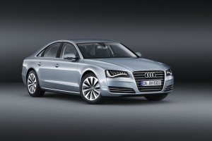 Audi A8, a la venta el Híbrido y nueva motorización V8