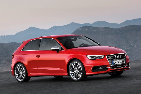 Nuevo Audi S3, en el club de los 300
