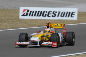 Bridgestone Motorsport, Previo Gran Premio de Inglaterra