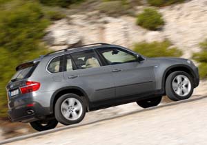Bridgestone presenta su primer neumático runflat 4x4 para vehículos SUV