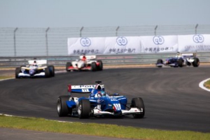 Buen estreno de los españoles de Superleague Formula en China