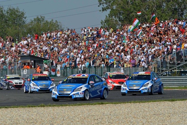 Chevrolet vuelve a hacer triplete en el Mundial de Turismos