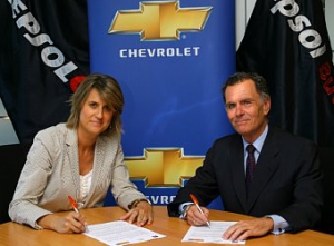 Chevrolet y Repsol firman un acuerdo de colaboración para impulsar el uso de AutoGas (GLP) en España