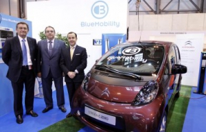 Citroën, Bluemobility y FCC firman un acuerdo de colaboración para fomentar la movilidad eléctrica en España