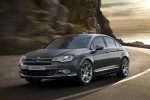 Citroën, C5 y C8 se actualizan