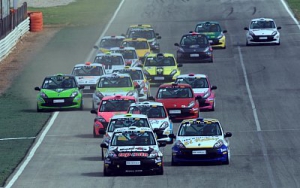 Clio Cup Circuitos 2009: expectación en Albacete 