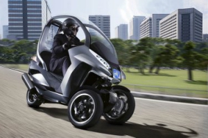 ¿Coche o moto?. "Concept-scooter " HYbrid3 compressor: El eslabón perdido