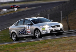 Comienzan las 24 horas Ford en el Jarama