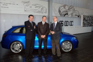 Convenio de colaboración entre la Marca Seat y la Universidad de la Coruña