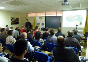 General Motors imparte un curso de conducción eficiente entre sus empleados