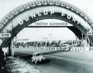 Dunlop celebra su 120 Aniversario