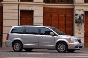 Lancia Voyager, cambio de apellido.