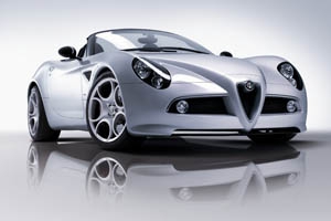El Alfa 8C Spider, estrella de Alfa Romeo en el 78° Salón Internacional de Ginebra