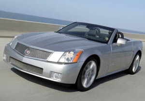 El Cadillac XLR-V amplía la familia Cadillac de vehículos de alto rendimiento