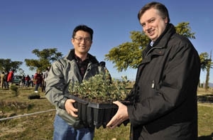 El Día de la Reforestación Toyota 2008 congrega a más de 8.500 personas para la conservación del patrimonio natural