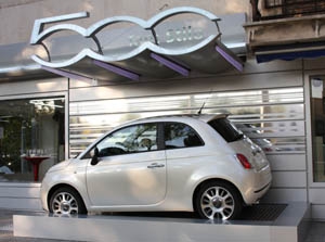 El Fiat 500 estrena concesionario propio en España