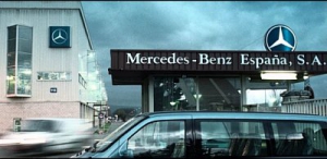 El Gobierno Vasco y Mercedes-Benz España firman un acuerdo para la fabricación de vehículos eléctricos en Euskadi
