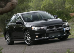 El Mitsubishi Lancer Evolution X montará neumáticos Dunlop