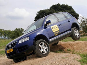 El RACC inaugura su escuela de todoterreno 4x4