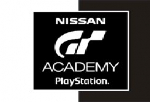El vencedor español de GT Academy Lucas Ordóñez con Nissan Z debuta en Silverstone 